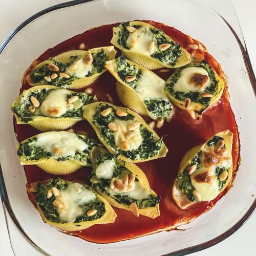 Gefüllte Conchiglioni (Muschelnudeln) mit Spinat und Ricotta