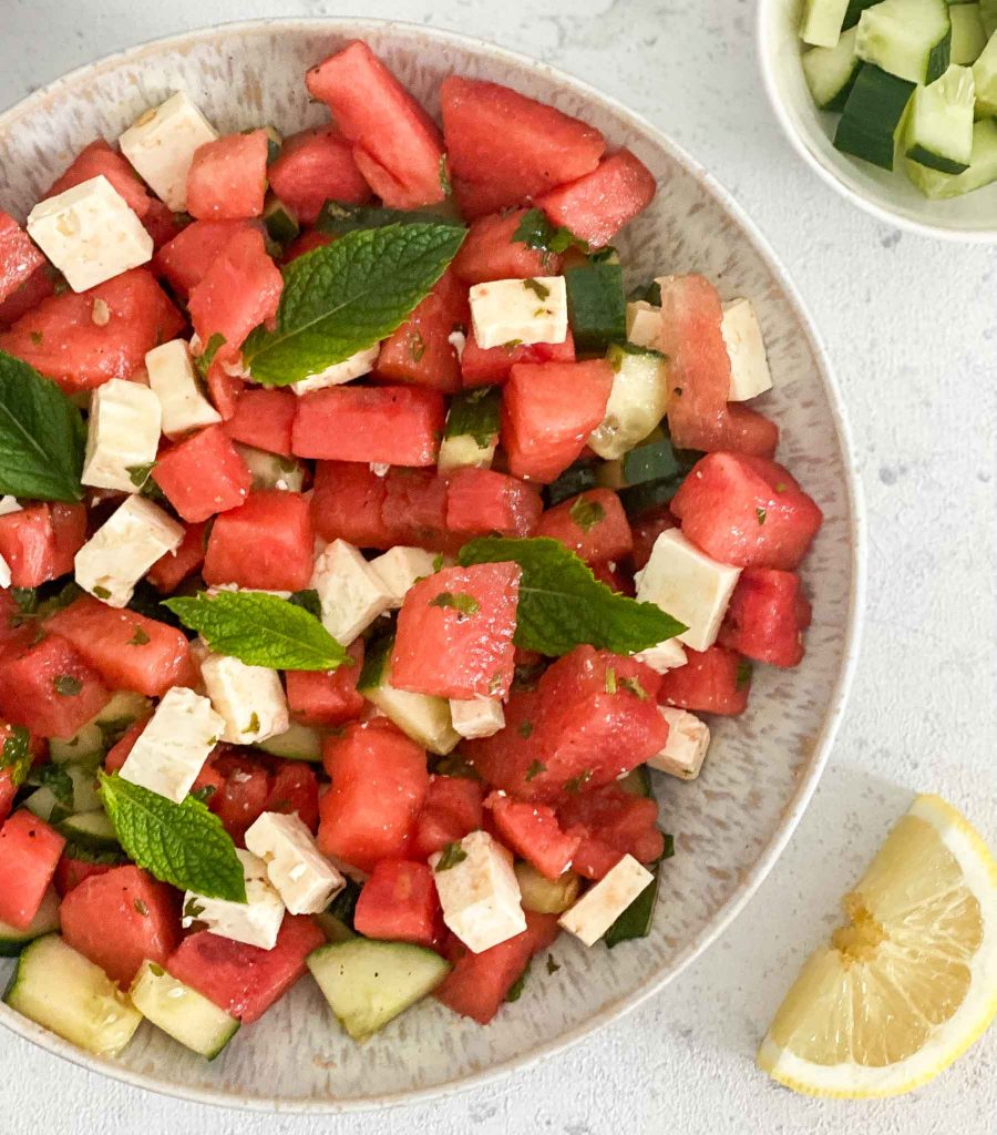 Einfacher Wassermelonen Feta Salat Grillbeilage 