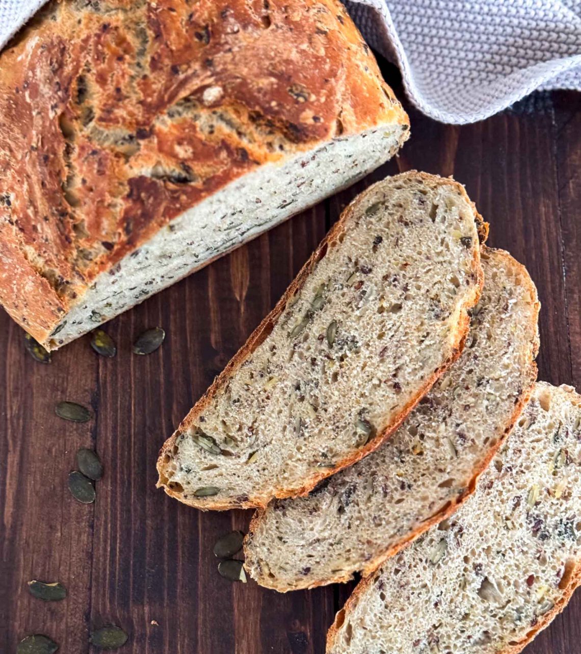 Das beste Körnerbrot [einfaches Rezept]
