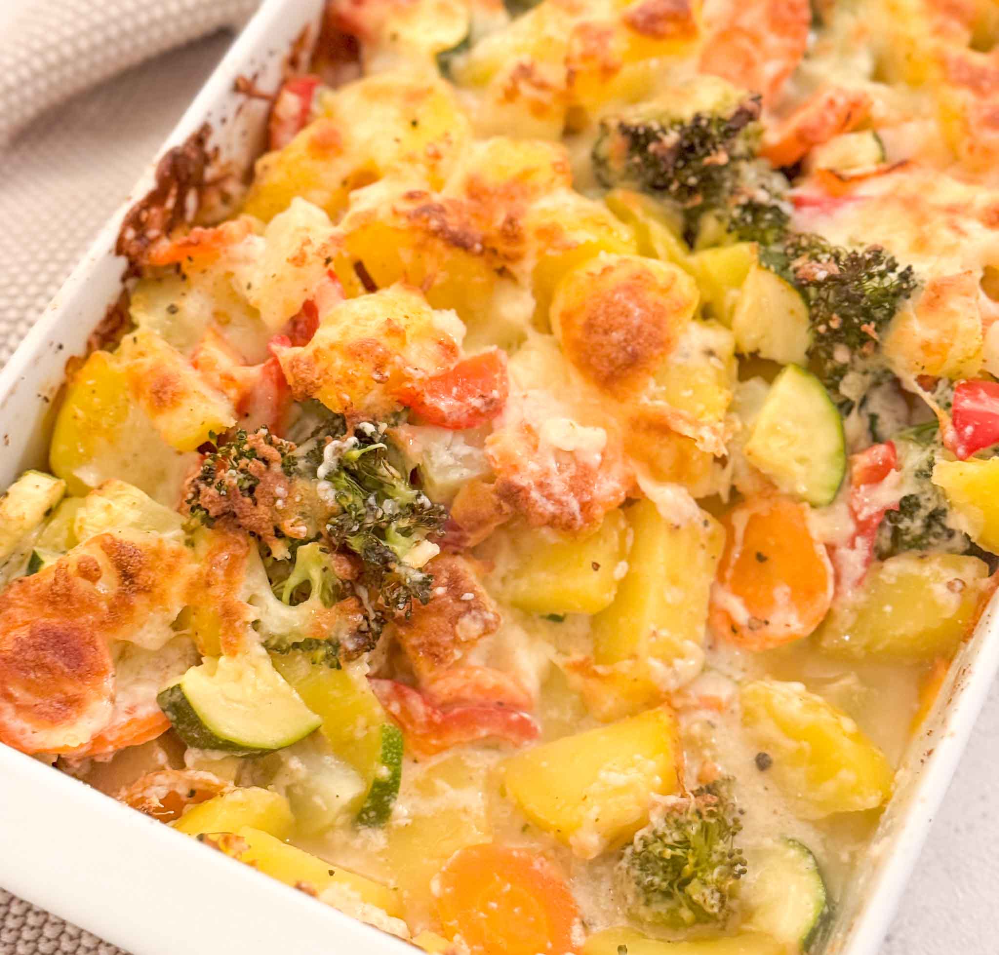 Bunter Gemüseauflauf [einfaches Rezept]