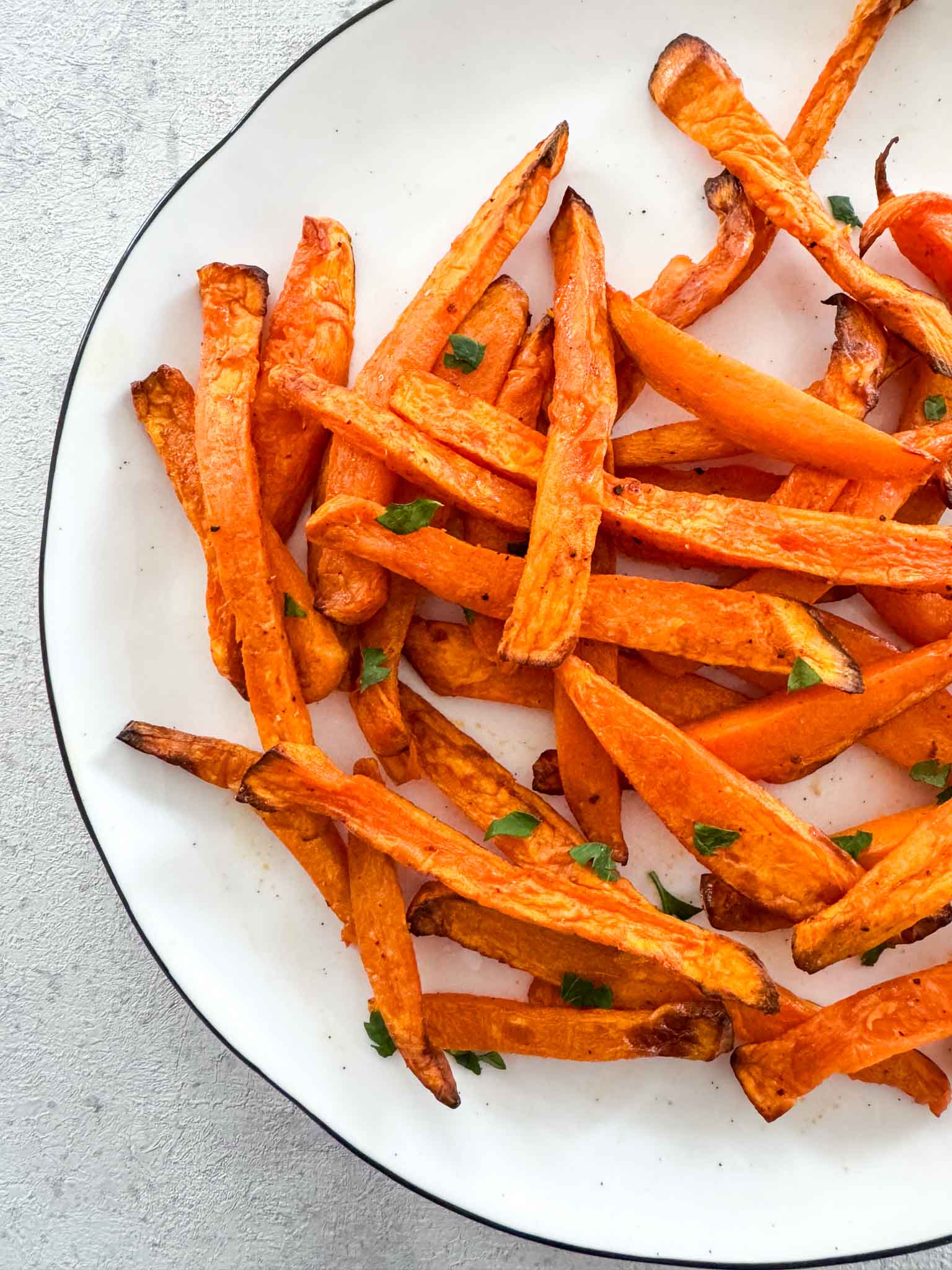 süßkartoffel pommes aus dem airfryer