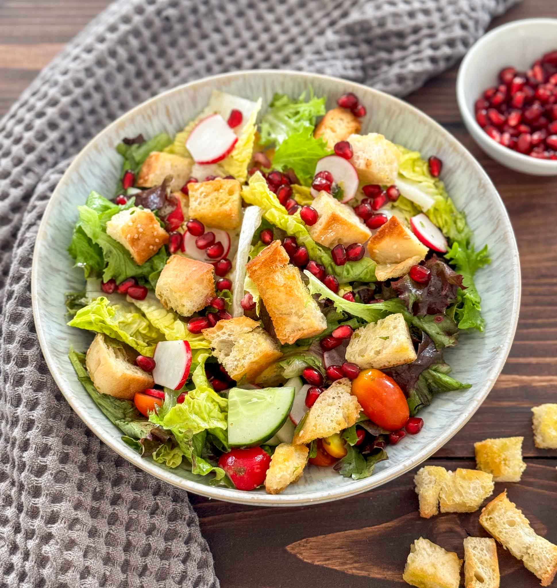 Fattoush Salat (libanesischer Brotsalat)