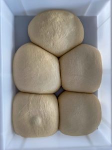 Pizzateig New York Style Zubereitung 3