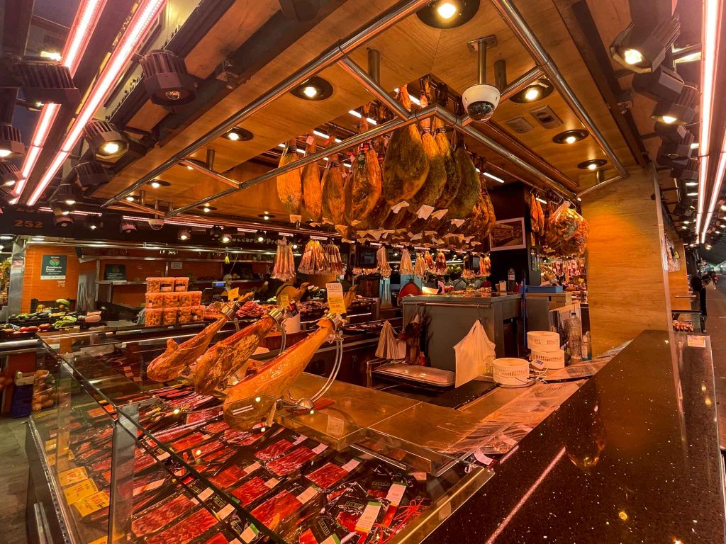 3 Tage in Barcelona: Tipps und Sehenswürdigkeiten 8 Markthalle Mercat de Sant Antoni