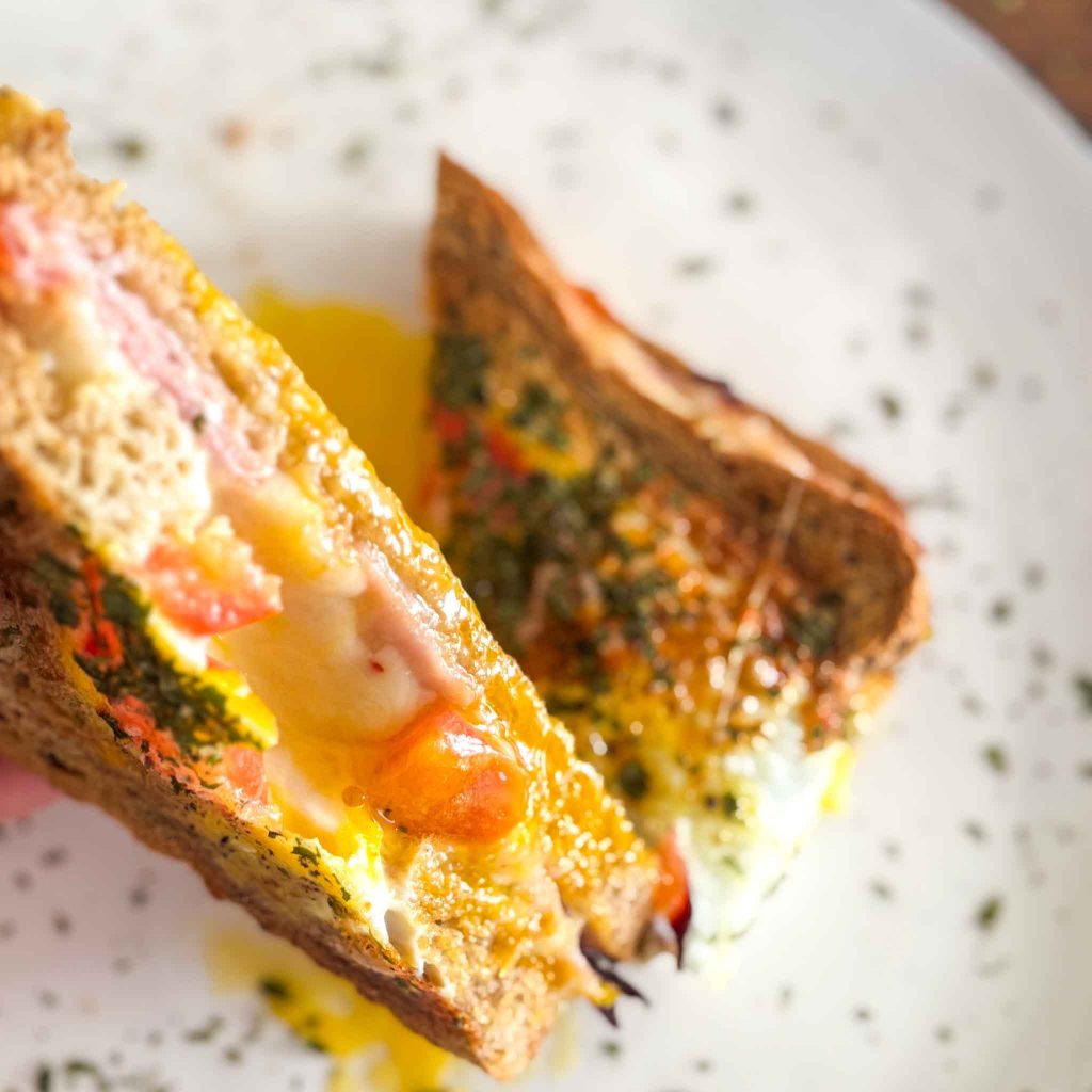 15 Minuten Airfryer Toast mit Ei 4 Toast mit Ei Heissluftfritteuse