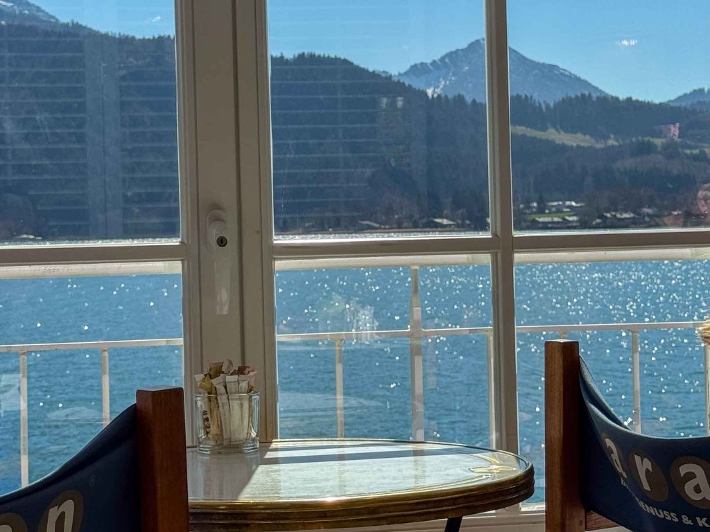 Urlaub am Tegernsee: Die besten Aktivitäten und Tipps 18 Aran erste Reihe am See