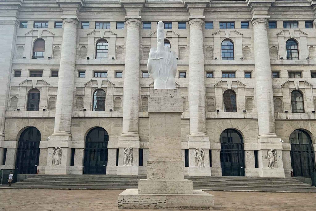 Piazza Affari & Palazzo Mezzanotte