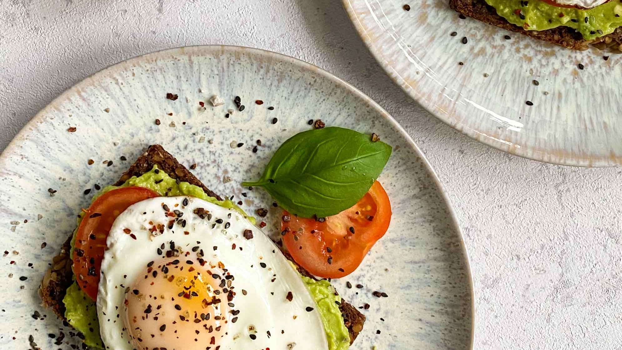 Avocado Brot mit Ei Just Spices Avocado Topping