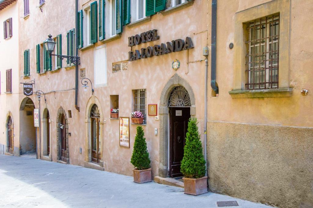 Toskana-Rundreise: Die perfekte Route für 7 Tage 8 Hotel La Locanda Außen