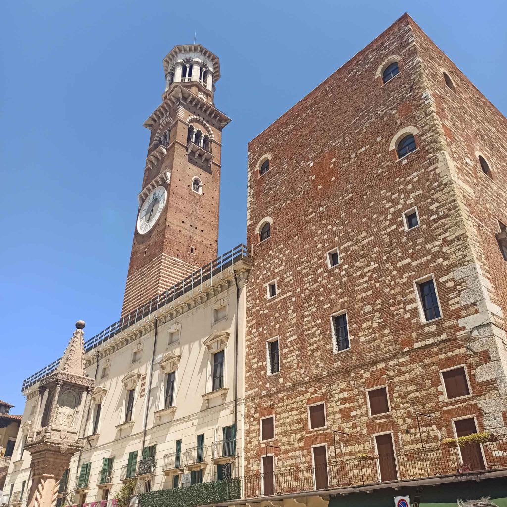 2 Tage in Verona: Die besten Sehenswürdigkeiten und Tipps 8 Torre di Lamberti 2