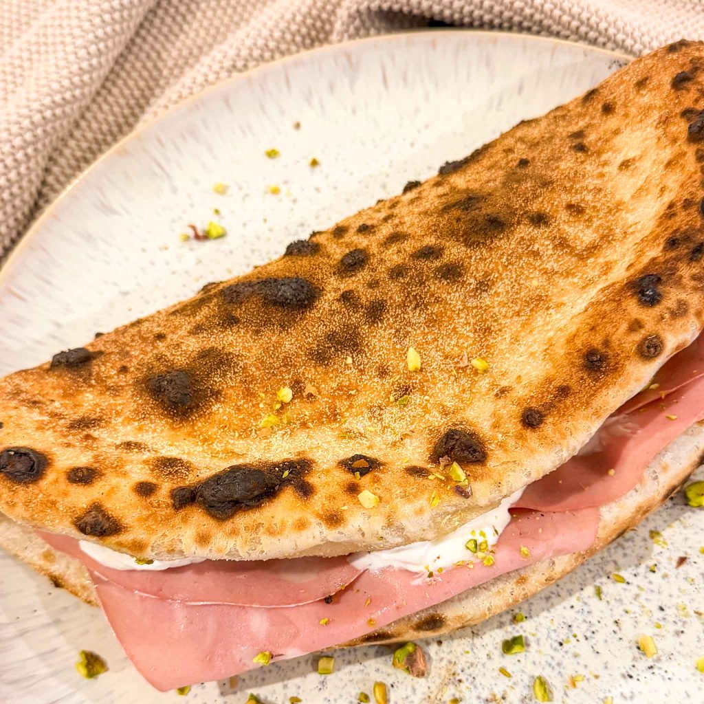 Panuozzo mit Mortadella (klassisch)